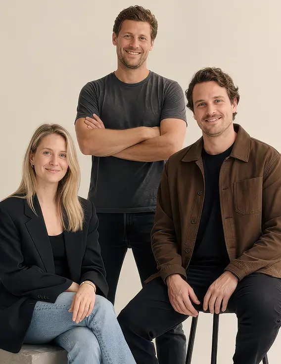 Profissionais de marketing, pesquisadores, fundadores e educadores.